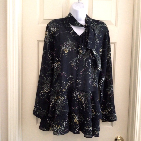 Neiman Marcus Floral Long Sleeve Layer Blouse XL - Picture 1 of 4